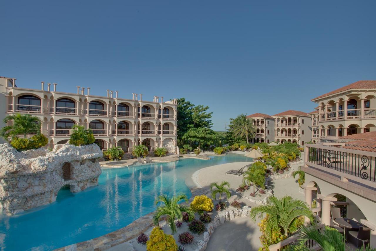 Coco Beach Resort San Pedro  Exterior foto